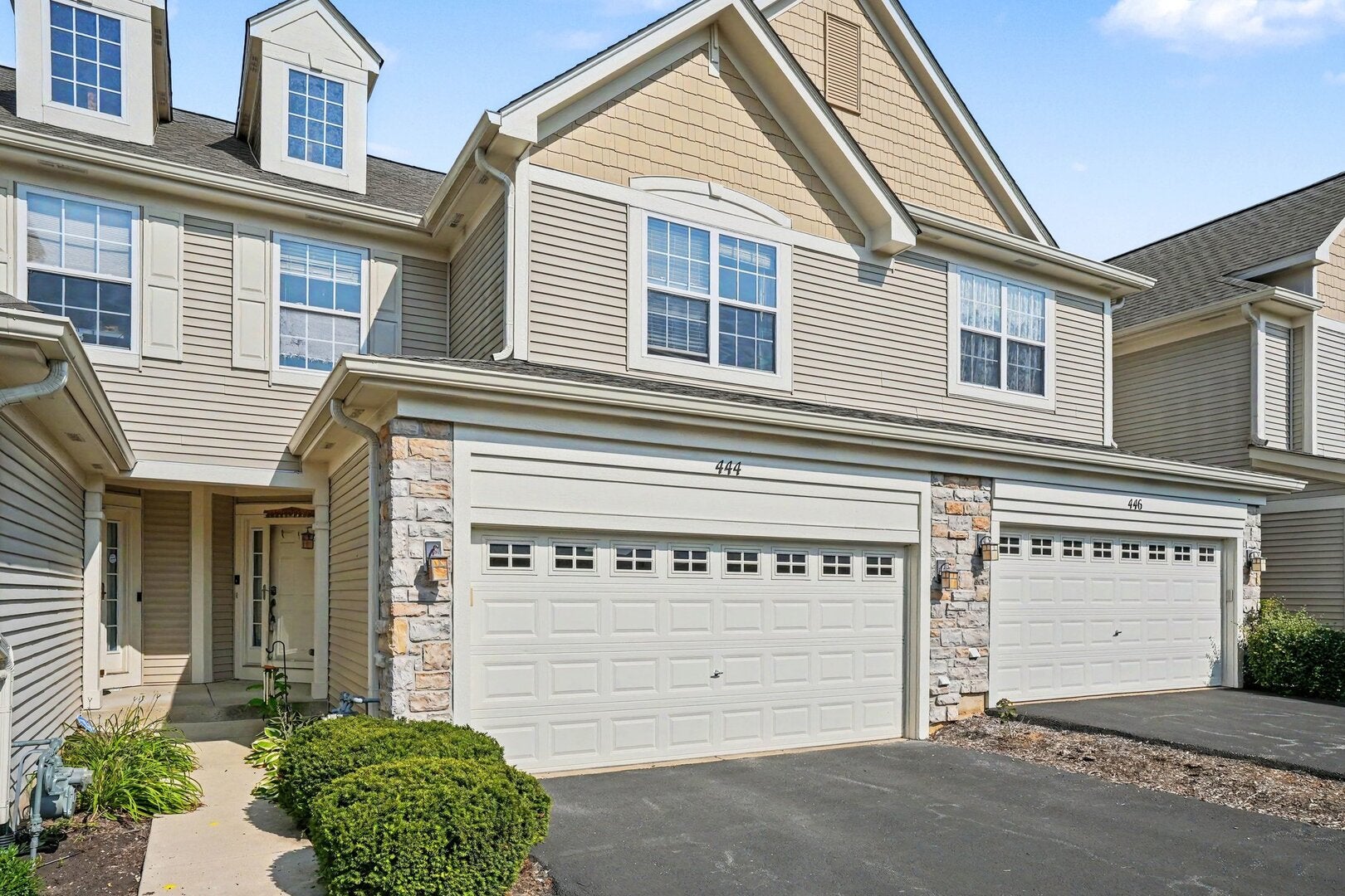 444 Vaughn Circle — photo