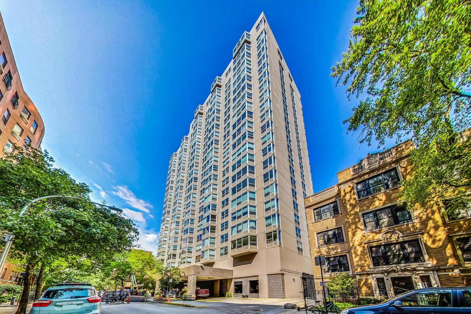 720 W Gordon Terrace 5M — photo