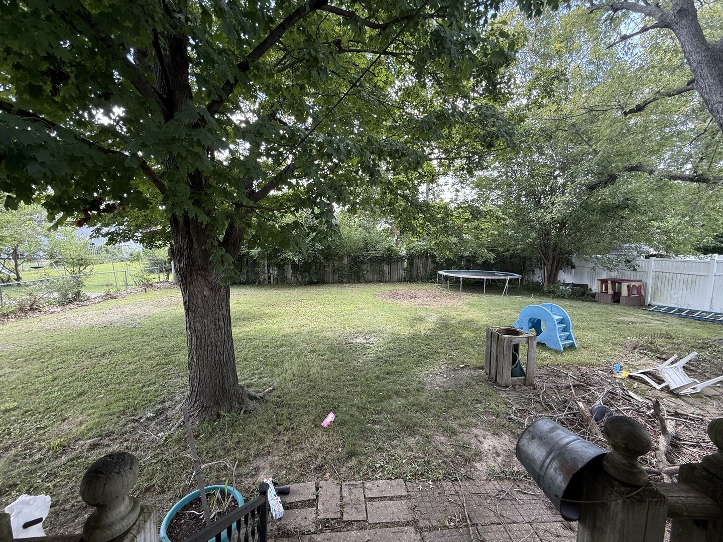 Home in Peoria, IL 61604 — photo 3