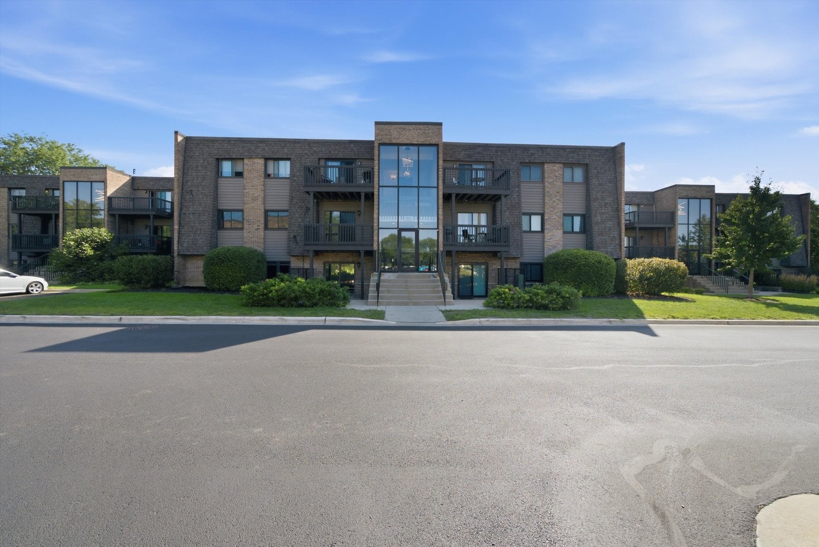 1422 Stonebridge Circle M5 — photo