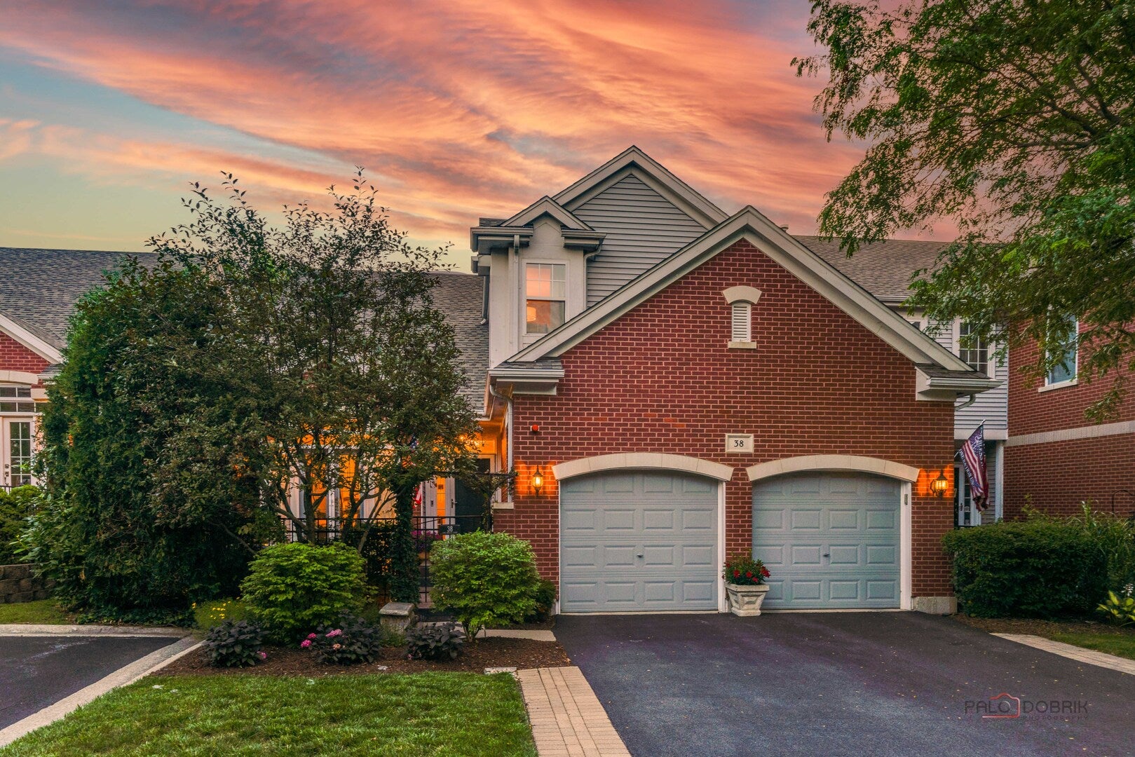 38 Lakebreeze Court 0 — photo