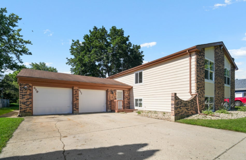 627 Chardonnay Lane 627 — photo