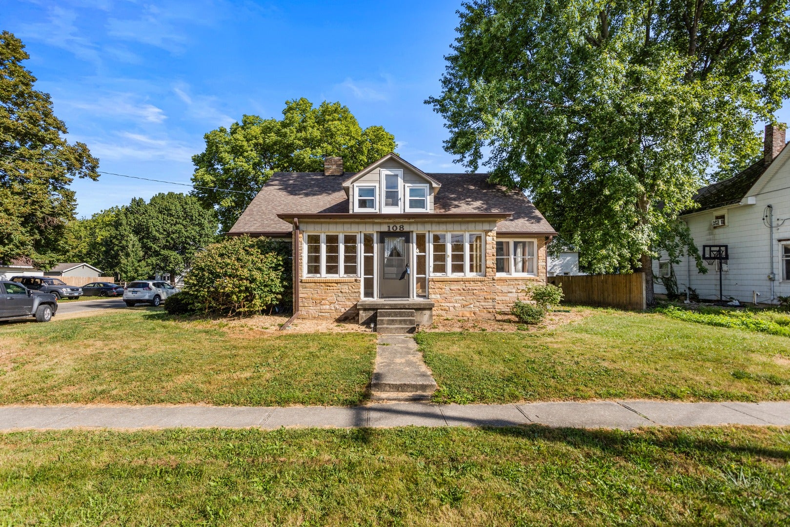 108 W Sangamon Street — photo