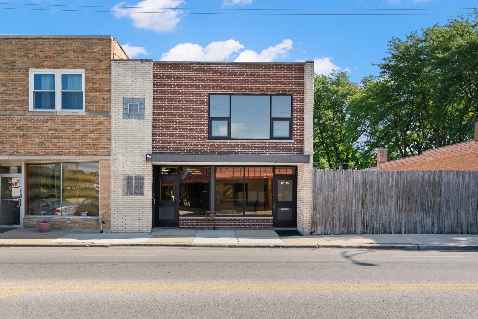 6135 N Elston Avenue — photo