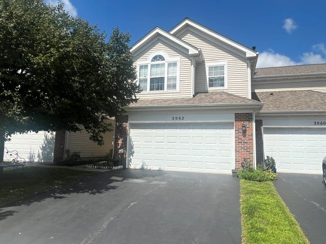 2062 Peach Tree Lane — photo