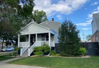3655 N Page Avenue — photo