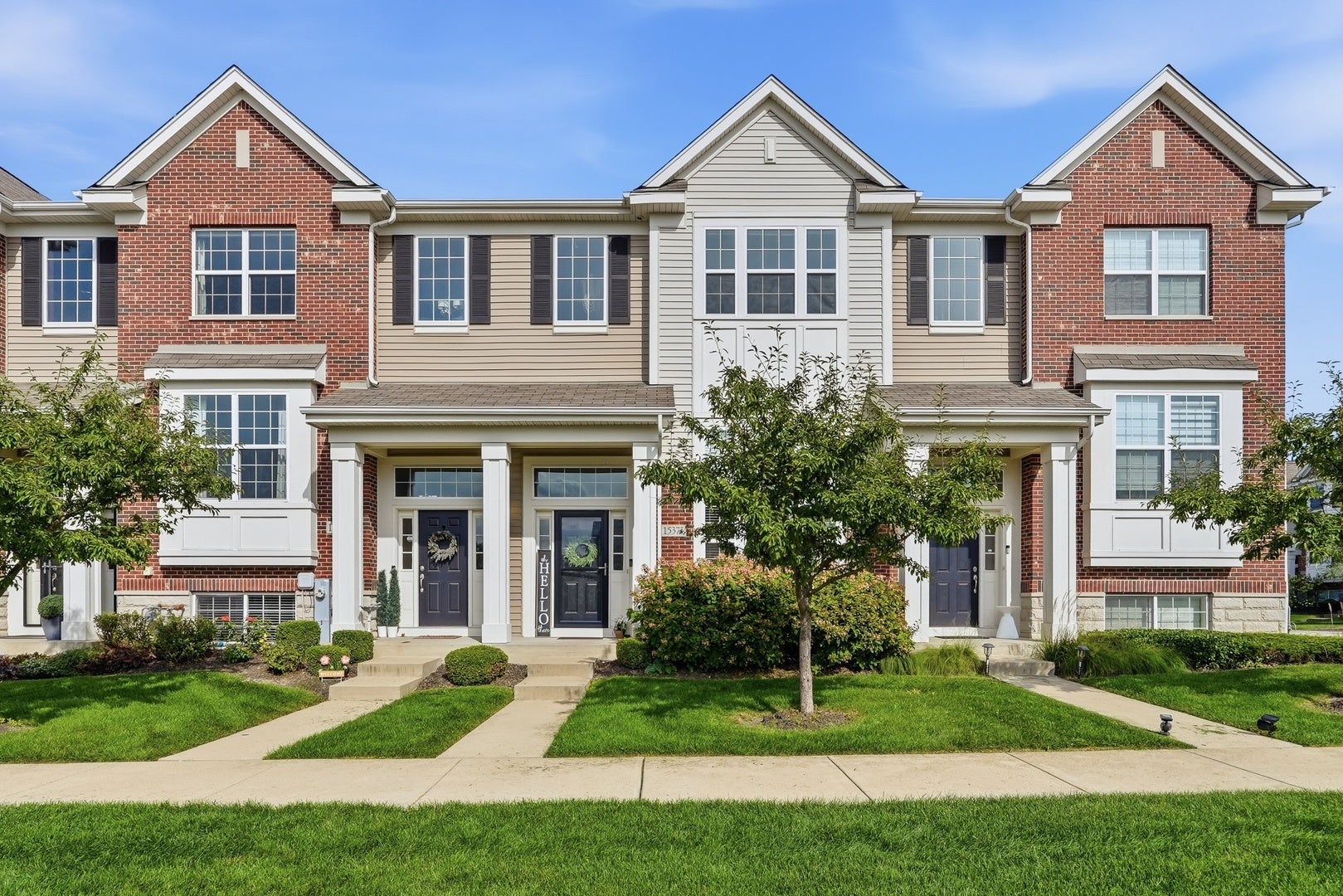 15371 Sheffield Square Parkway — photo