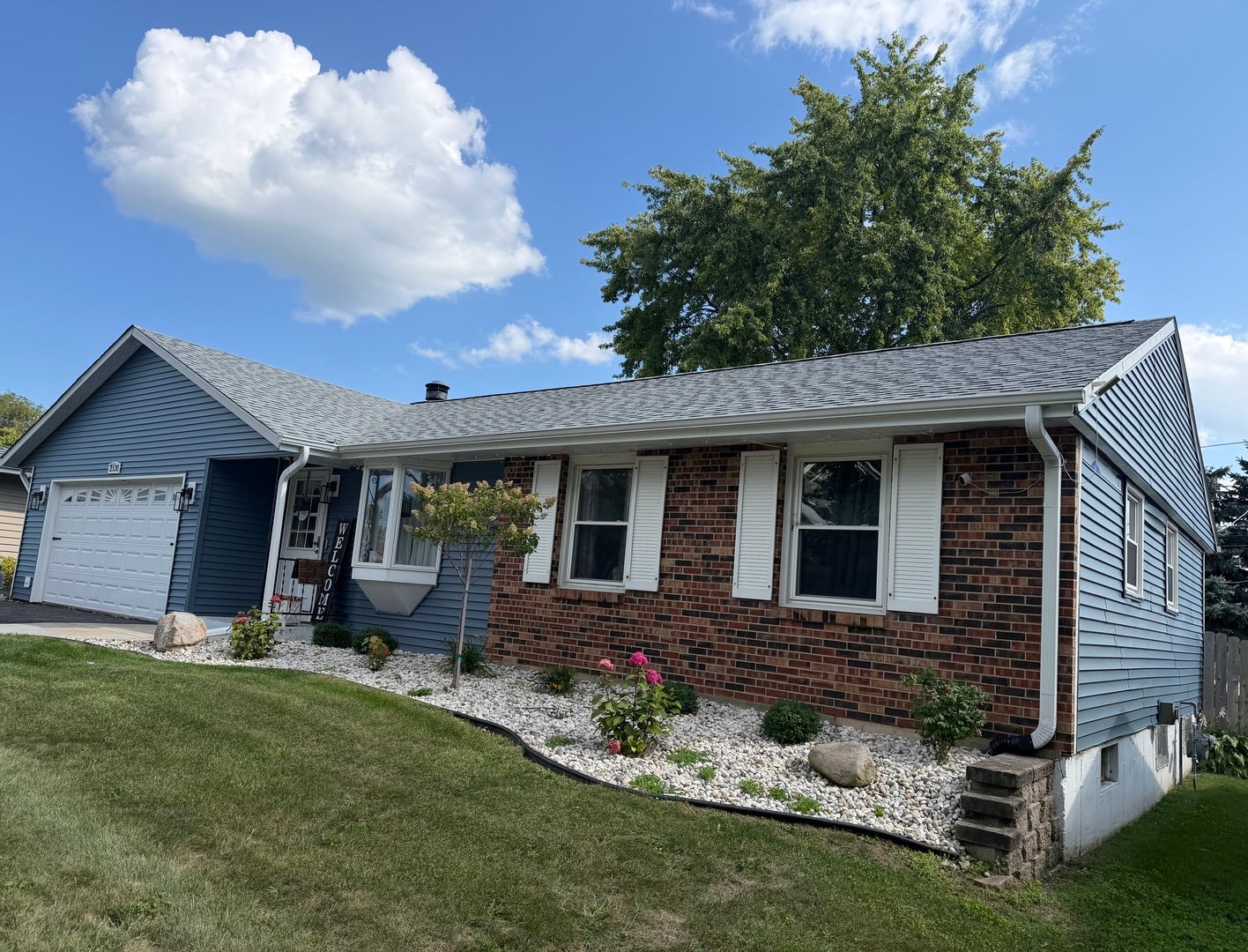 2120 Highland Drive — photo