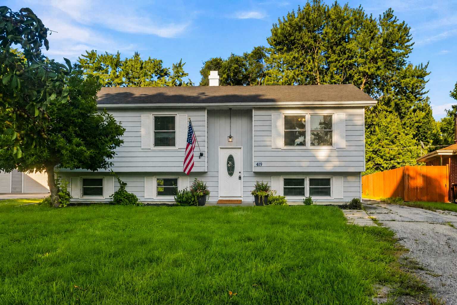 419 Deerpath Drive — photo