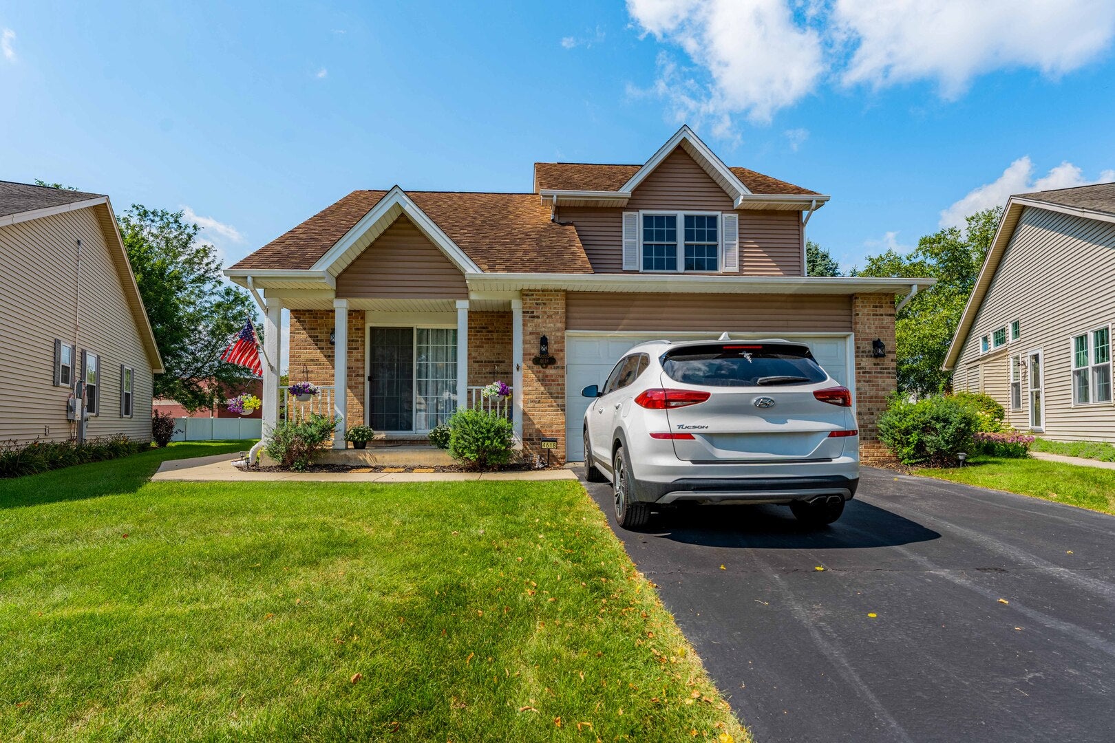 4618 Edinburgh Court — photo