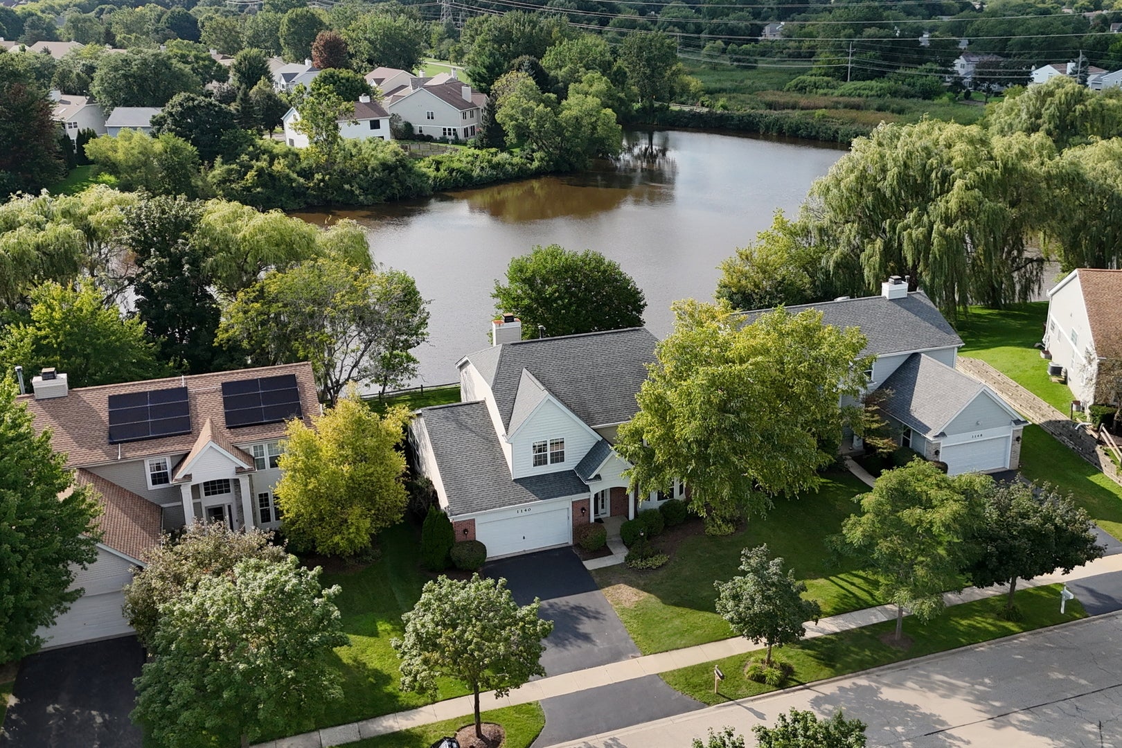 1140 Oakmeadow Court — photo