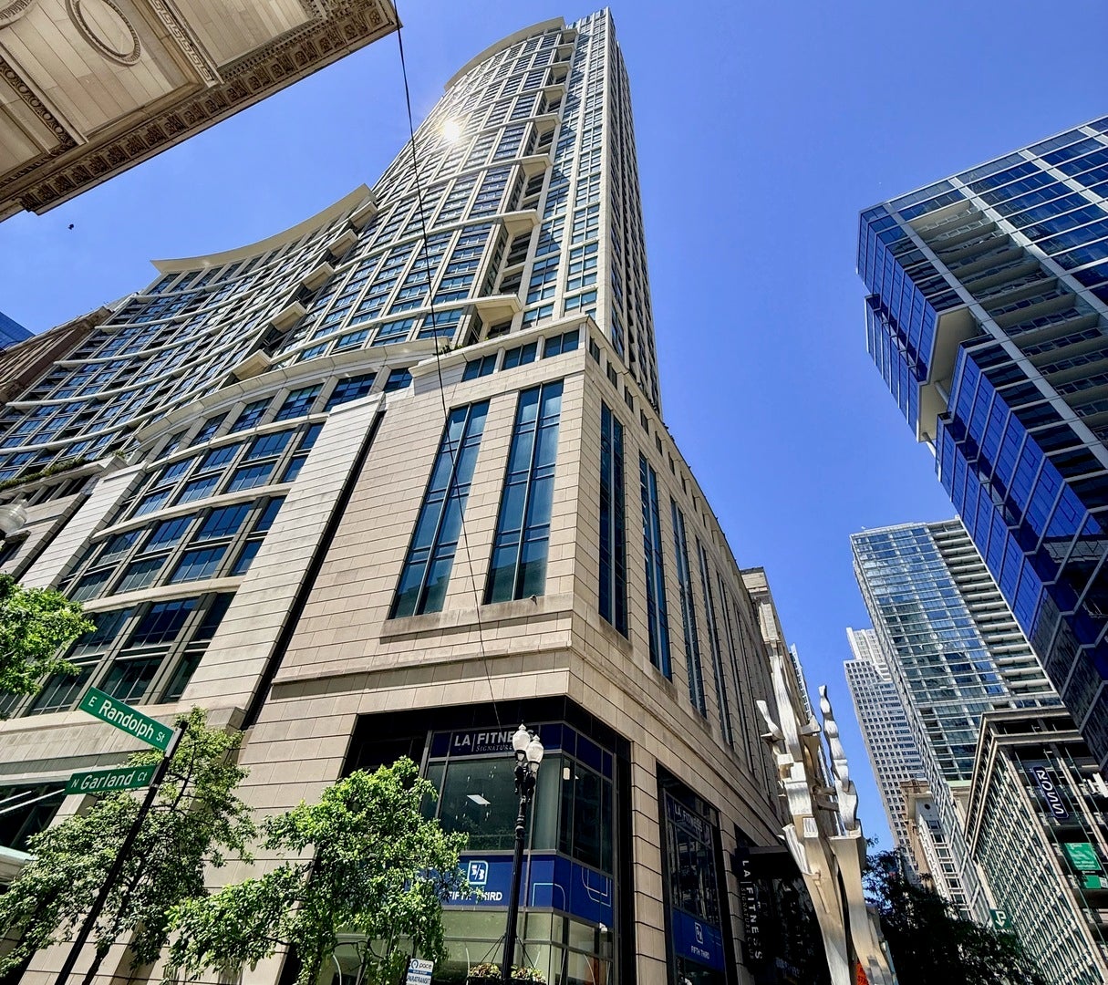130 N Garland Court 2110 — photo