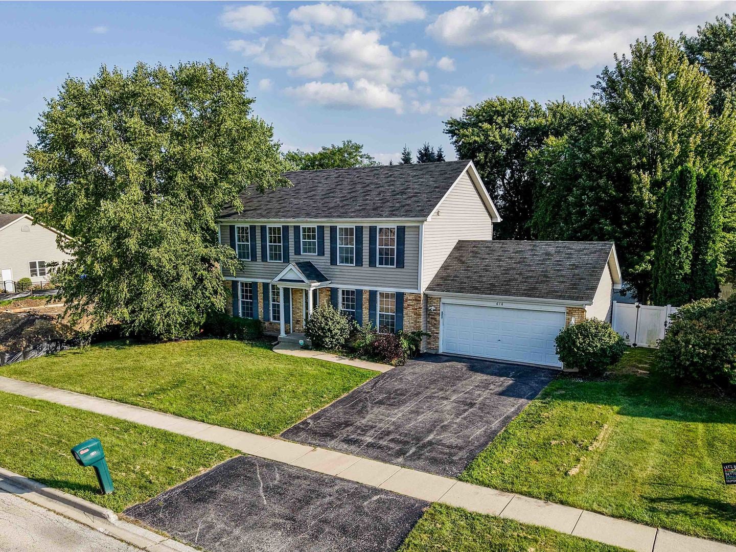 616 Bayfield Drive — photo