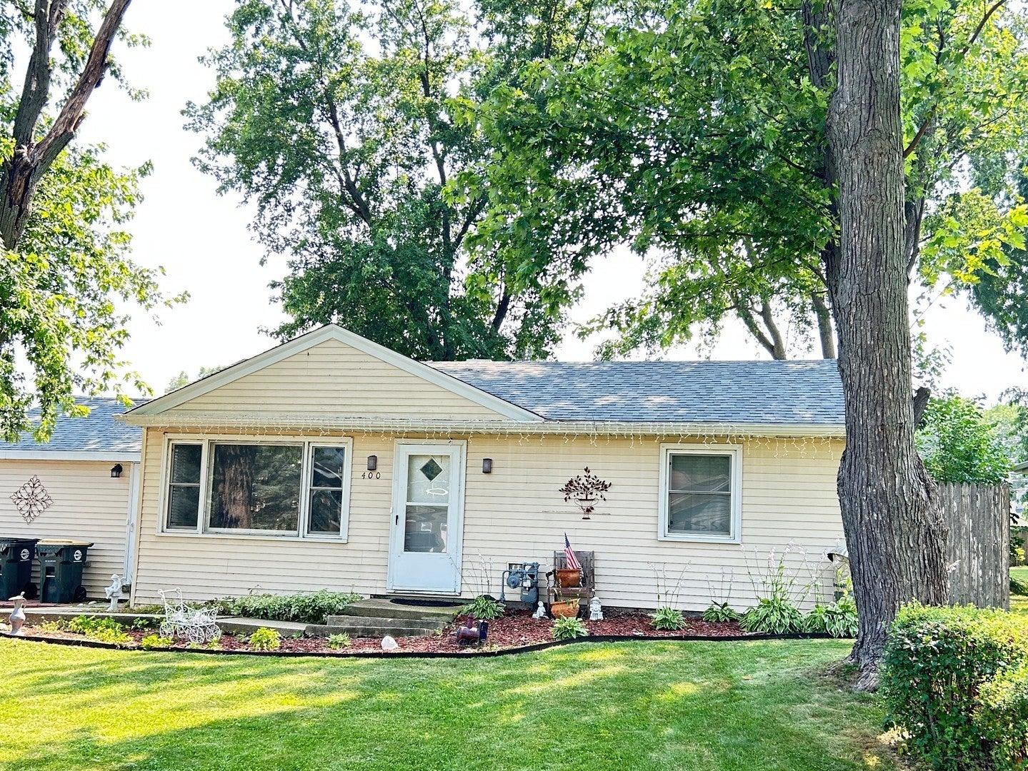 400 Birchwood Drive — photo
