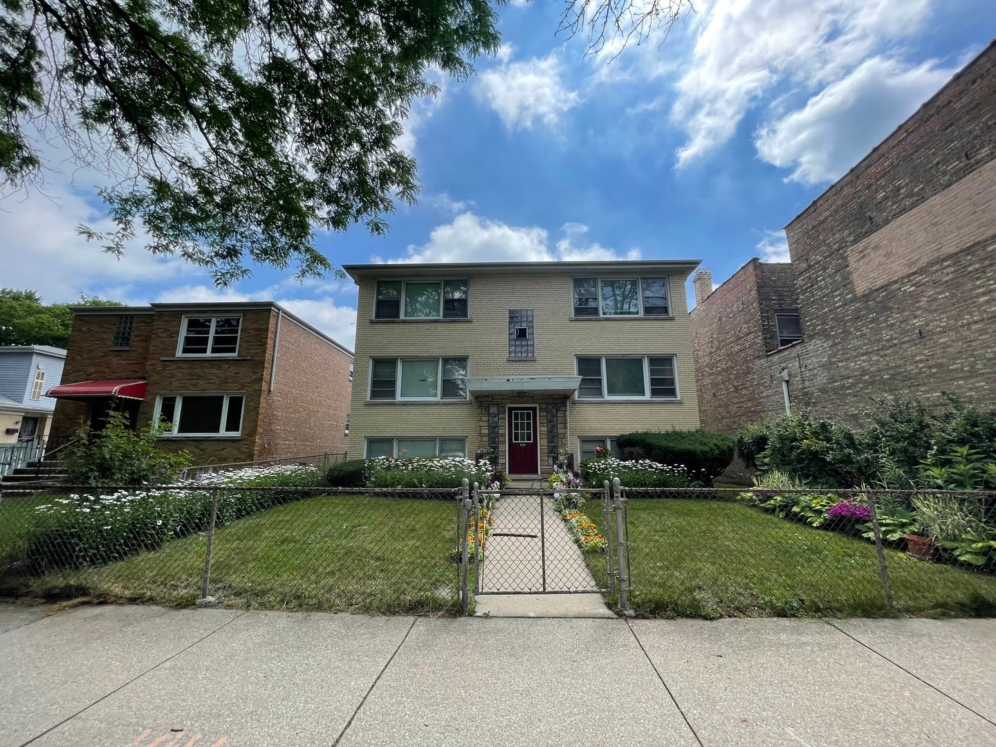 727 Dodge Avenue Gn — photo