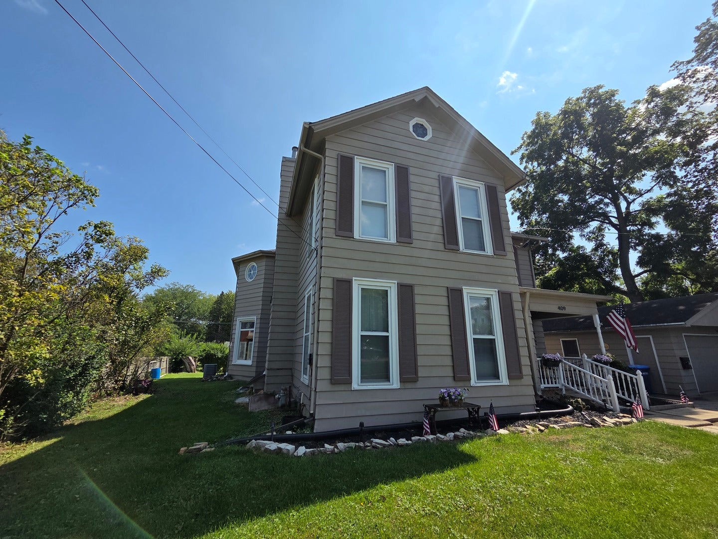 409 N Main Street Upper — photo