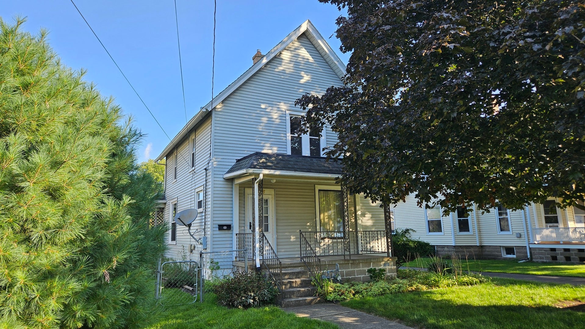 616 Julien Street — photo