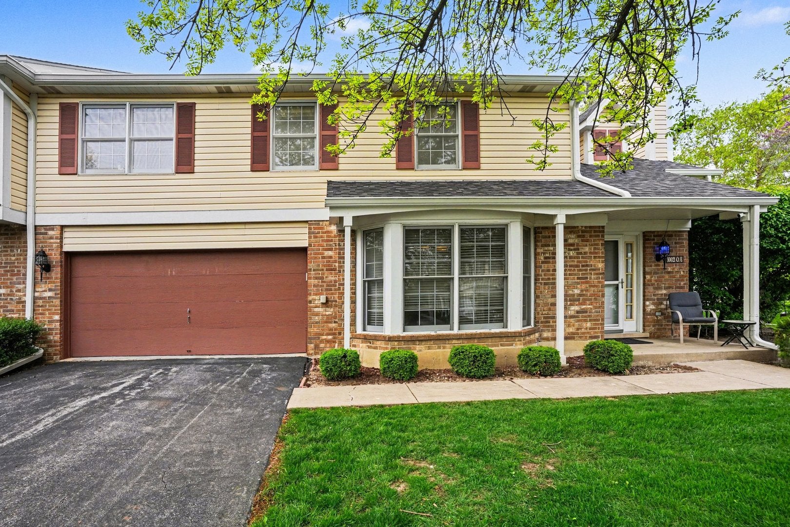 10021 Cambridge Court — photo
