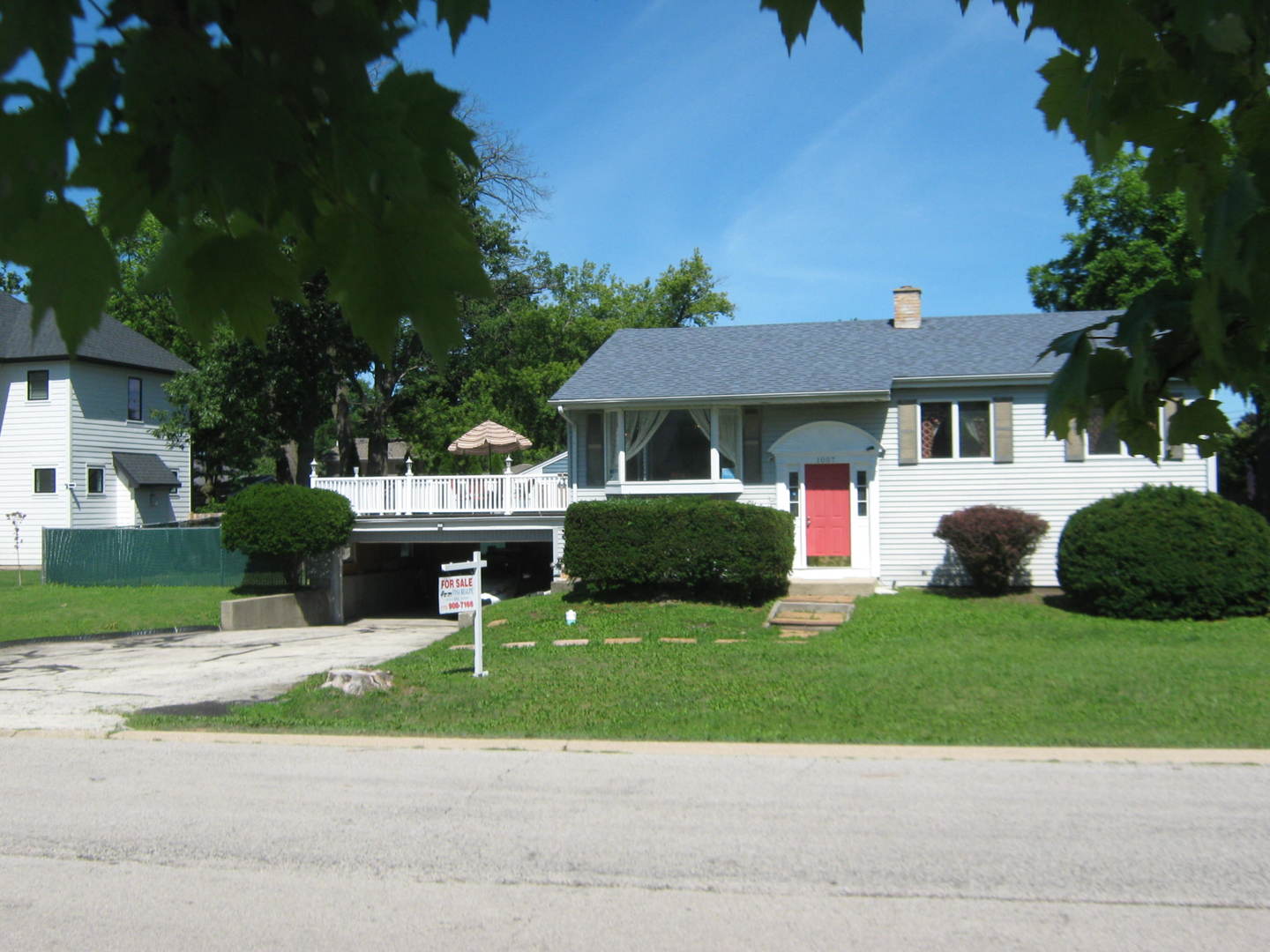 1007 Prairie Lawn Road — photo
