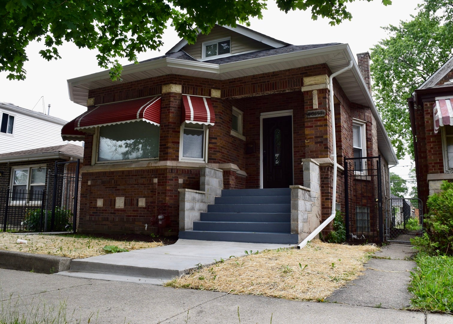 10453 S Indiana Avenue — photo