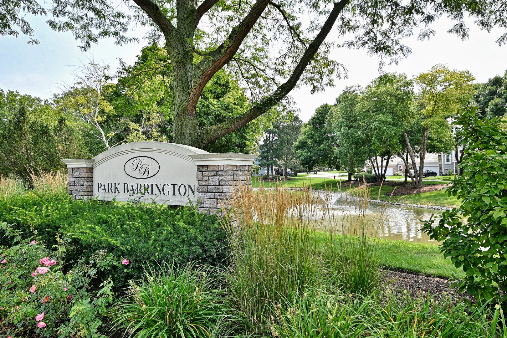452 Park Barrington Drive — photo