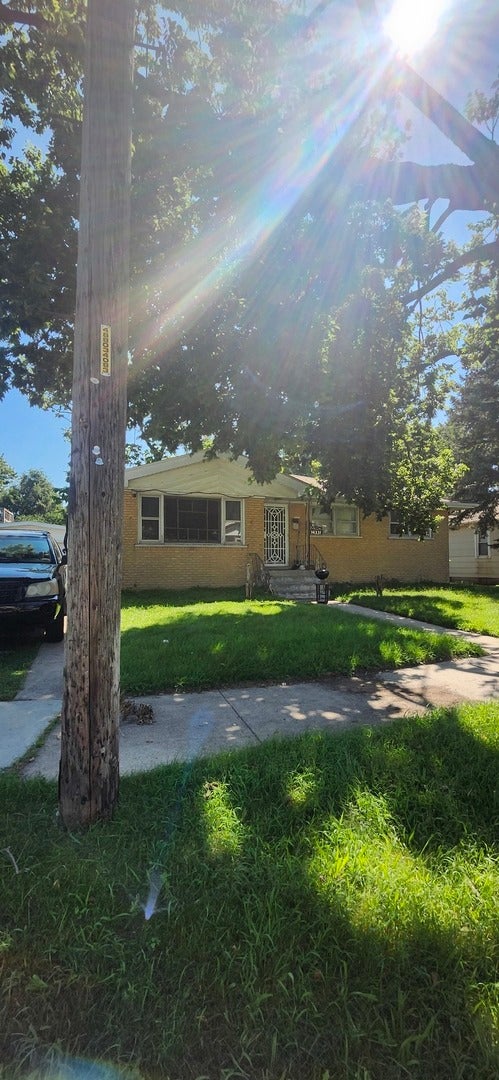 Home in Dolton, IL 60419 — photo 3