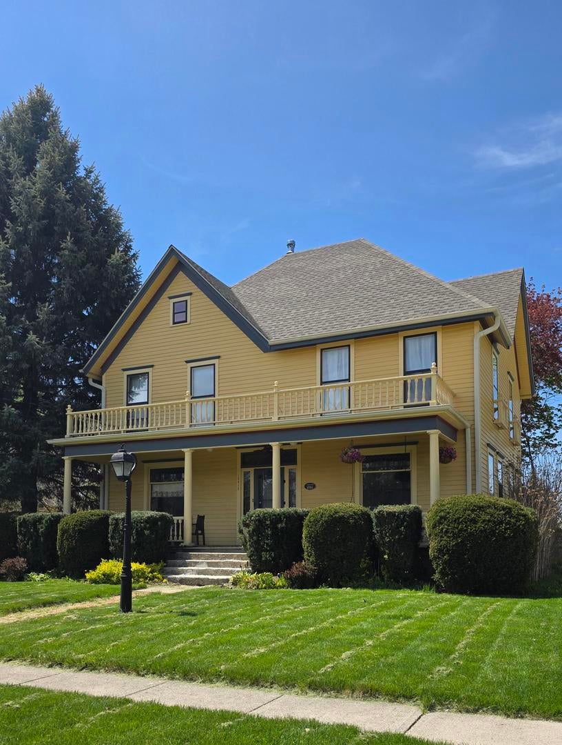 10815 N Woodstock Street — photo