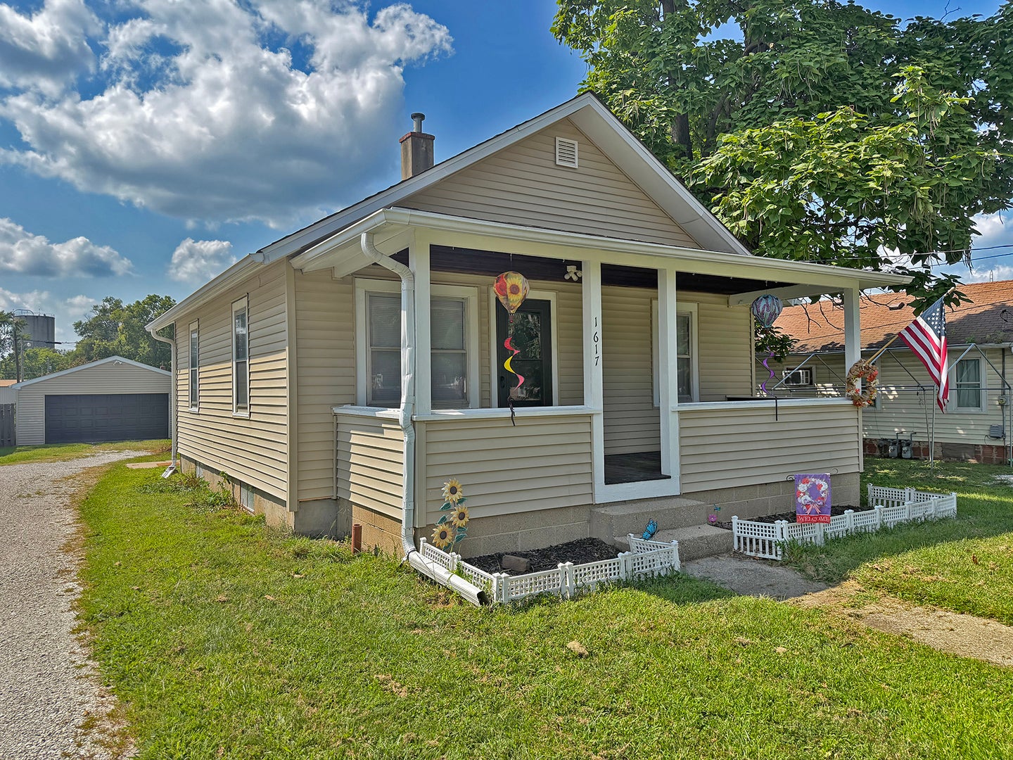 1617 Pine Street — photo
