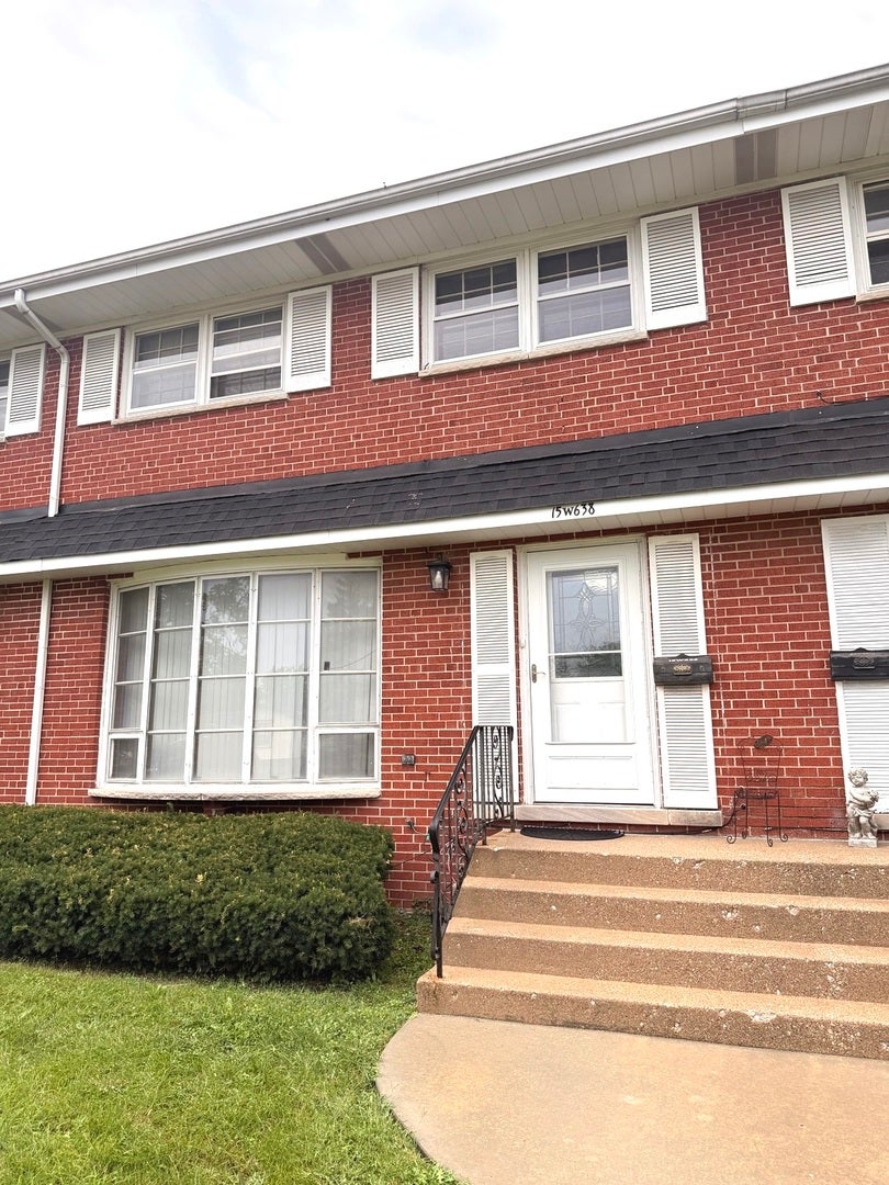 15W638 Virginia Lane — photo