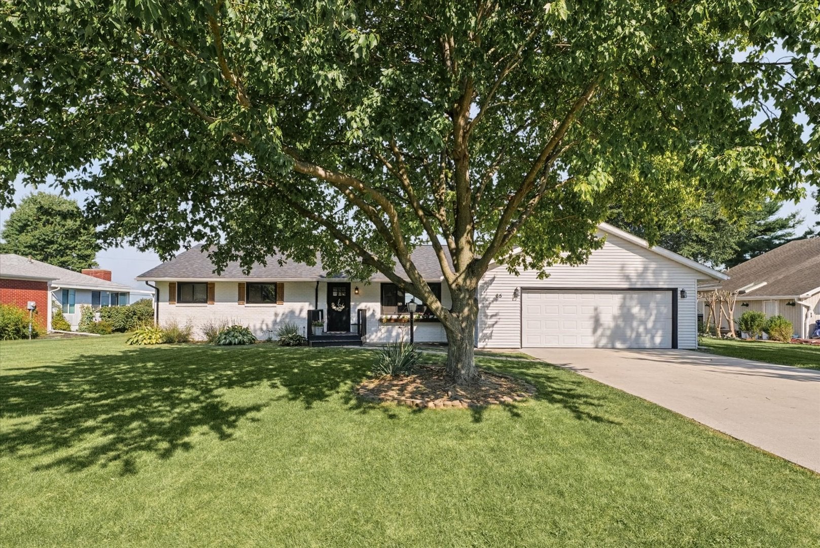 65 Chestnut Court — photo