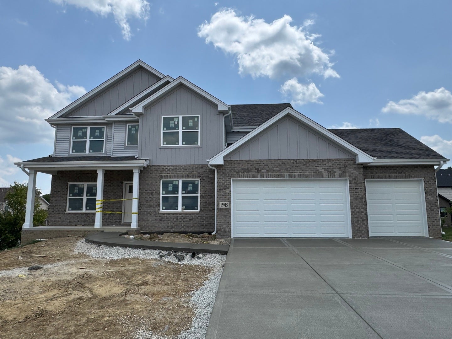 15915 Jade Court — photo