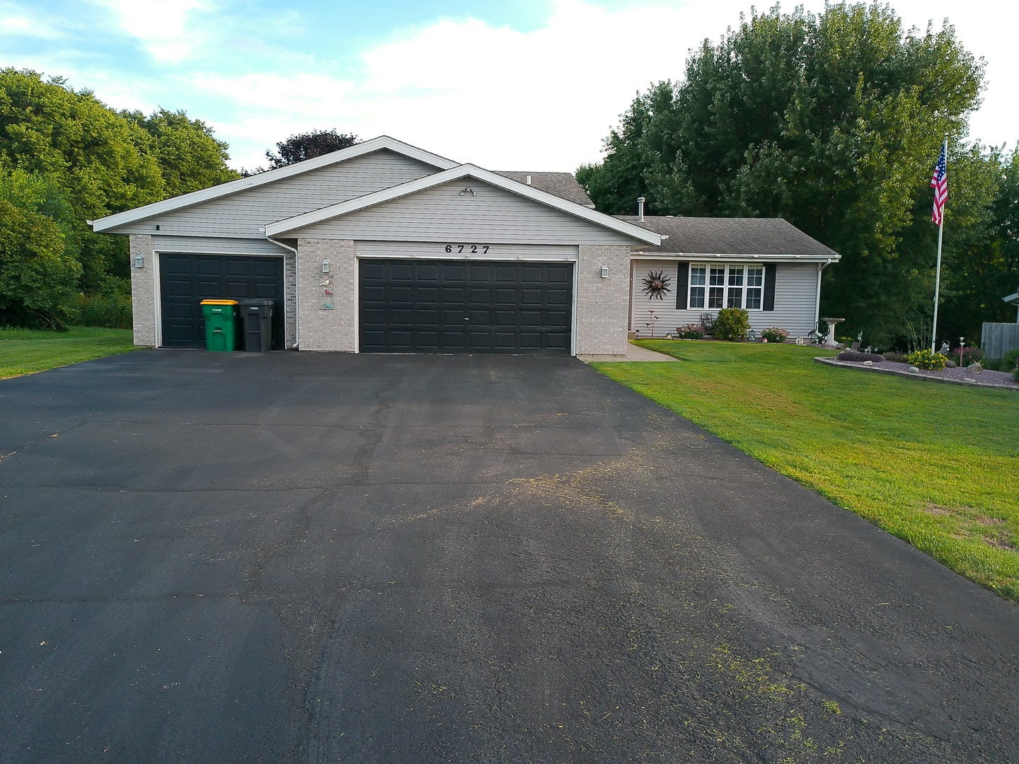 6727 Sawmill Drive — photo