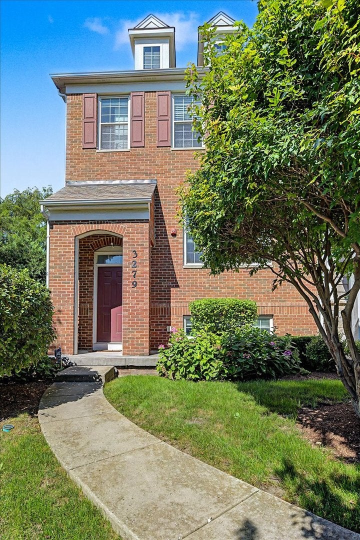 3279 Coral Lane — photo