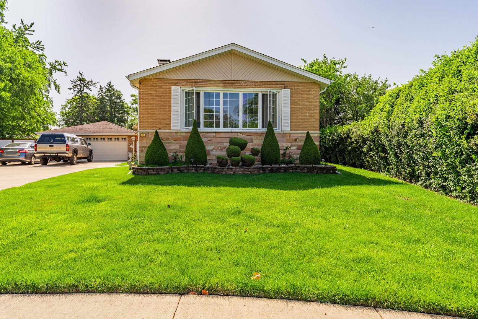 433 E Cherry Hill Drive — photo