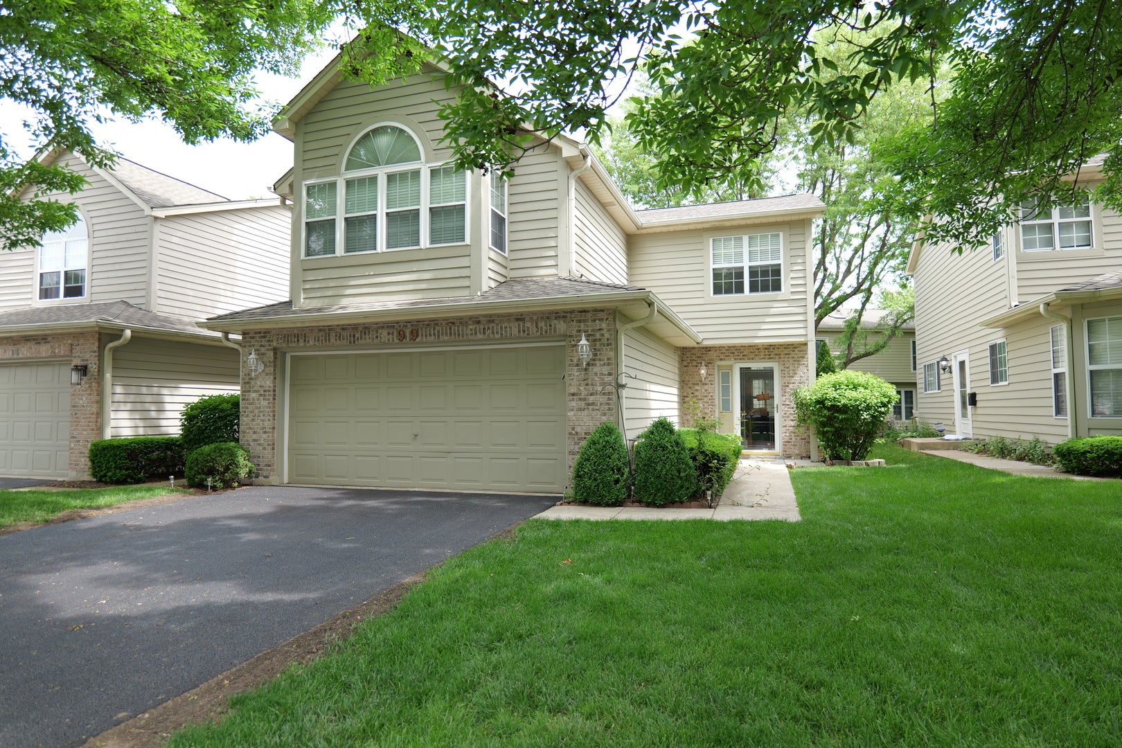 99 Townsend Circle — photo