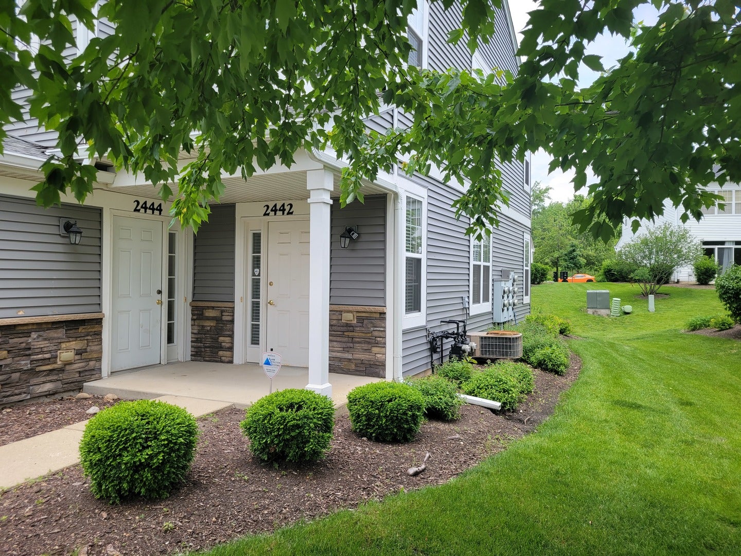 2442 Golf Ridge Circle — photo