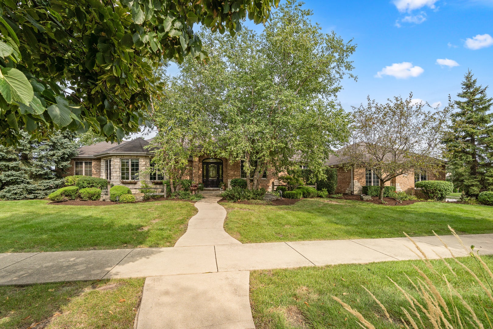 12991 Mayfair Drive — photo
