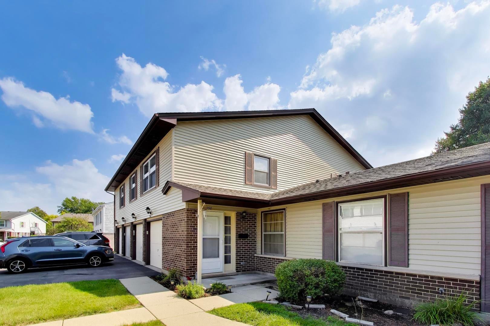 758 Moore Drive 758 — photo