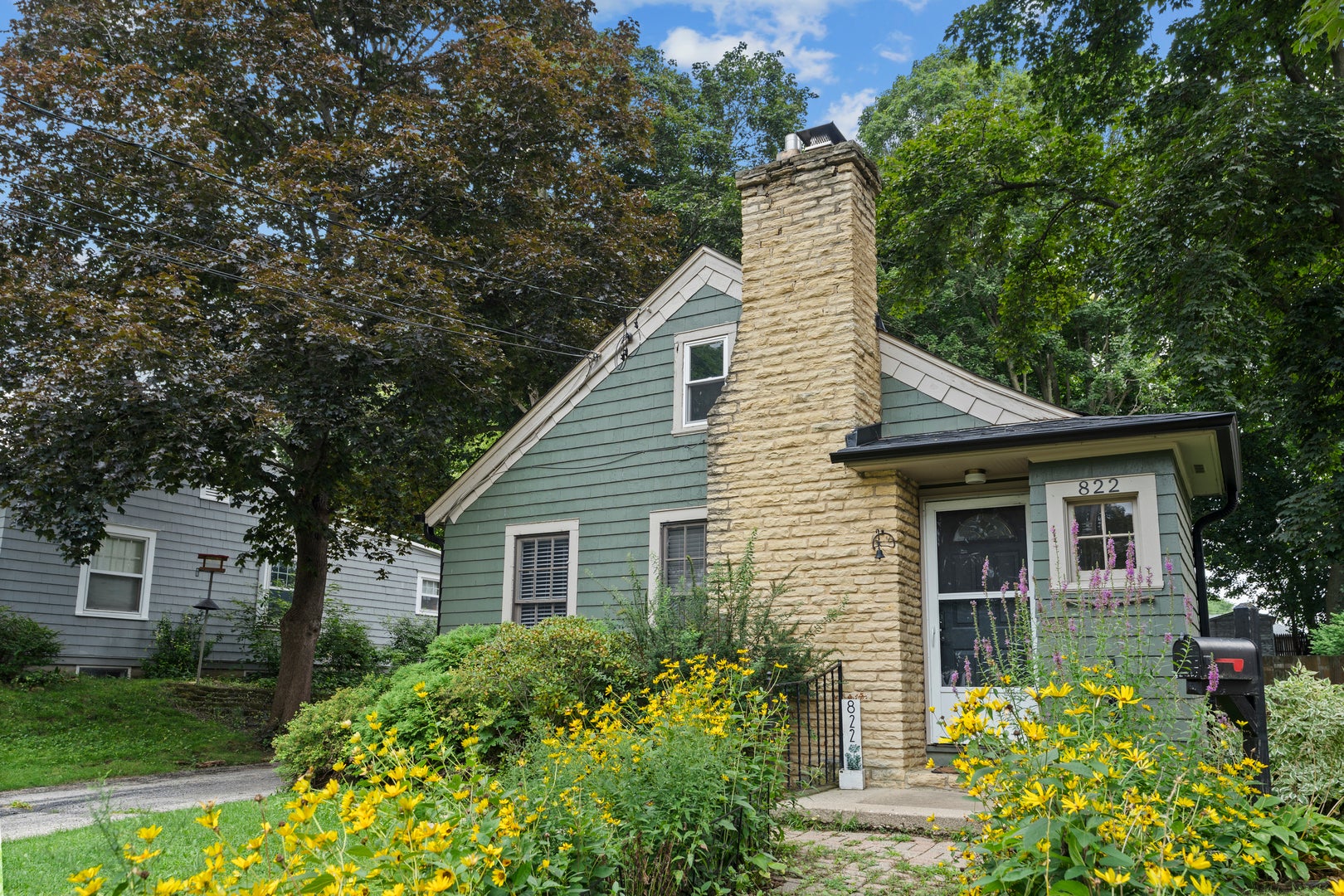 822 N Madison Street — photo