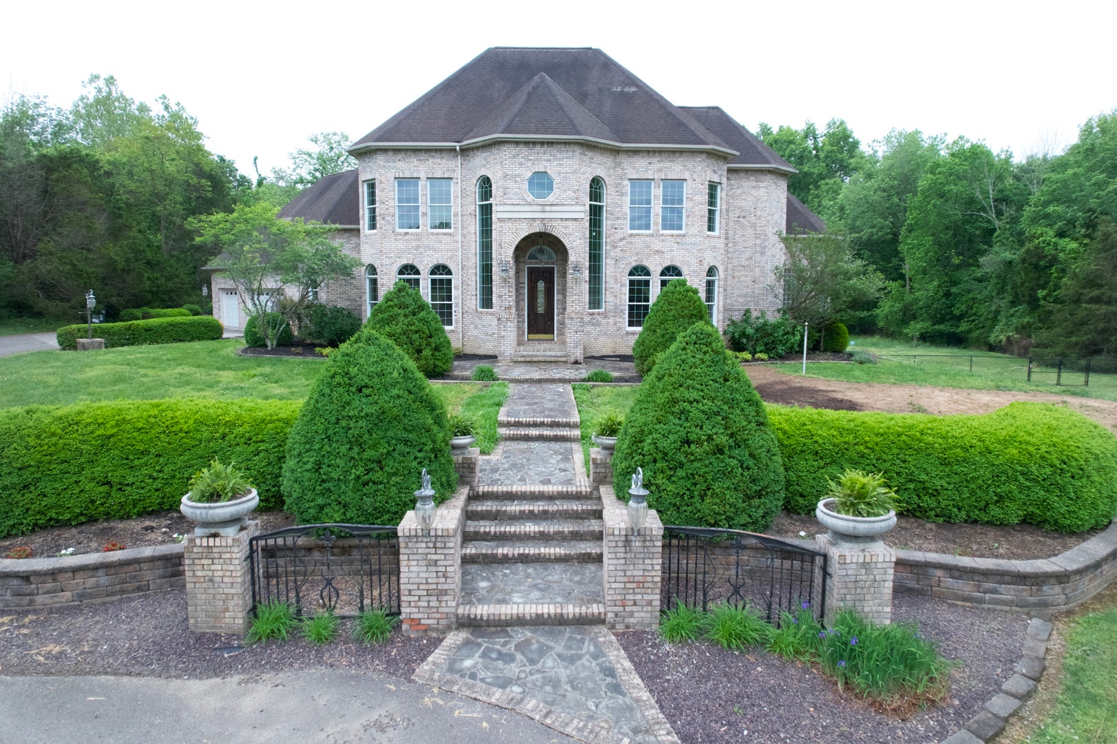 3115 W Striegel Road — photo