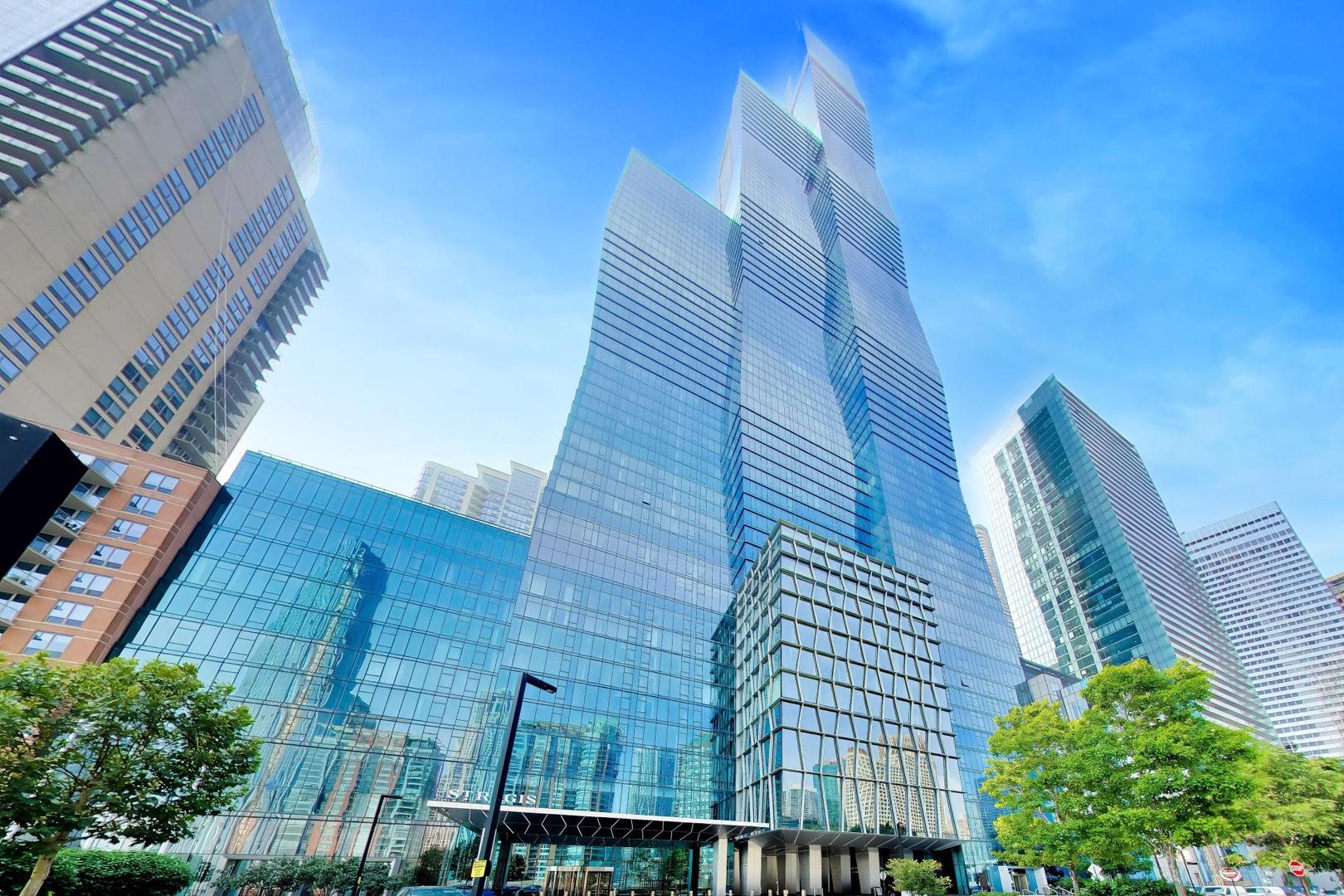 363 E Wacker Drive 4803 — photo