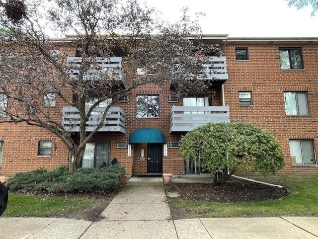 1343 N Winslowe Drive 203 — photo