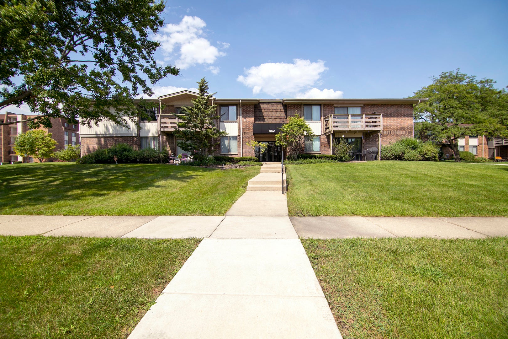 462 Raintree Drive 2a — photo
