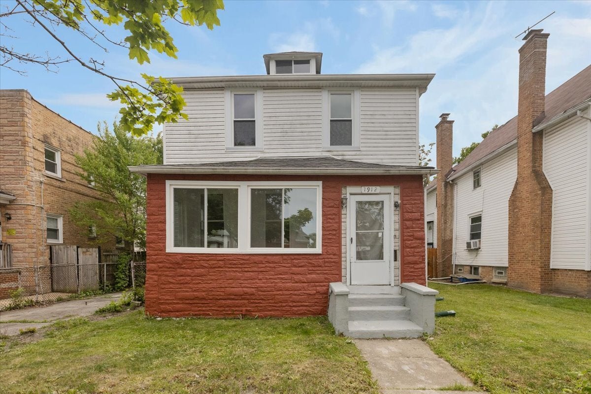 1912 Emerson Street — photo