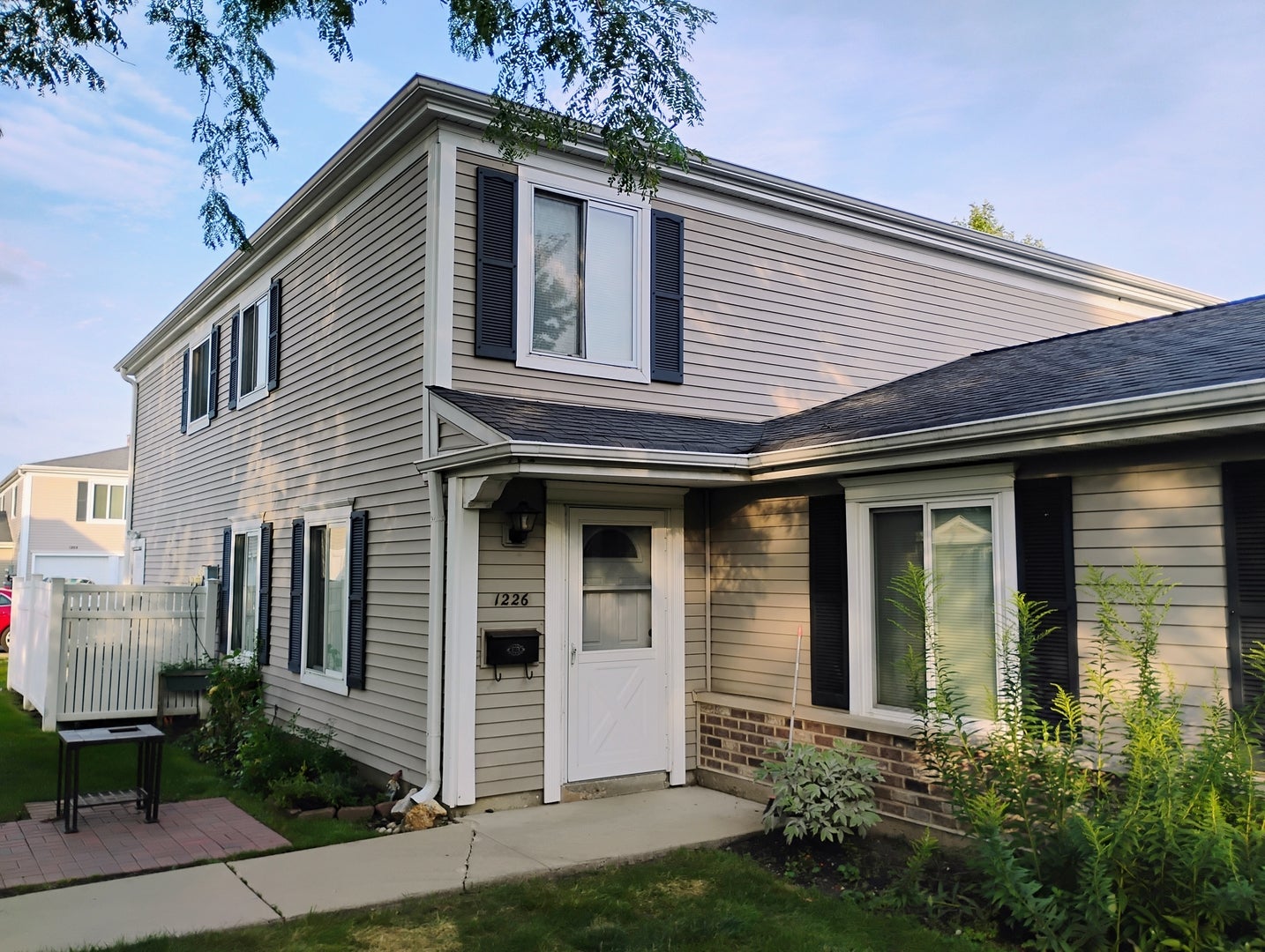 1226 Cove Drive — photo