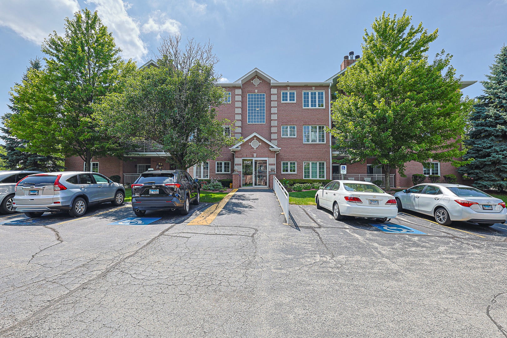 11545 Settlers Pond Way 2D — photo