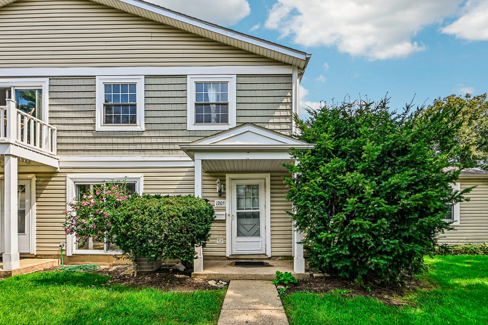 1205 Quincy Court — photo