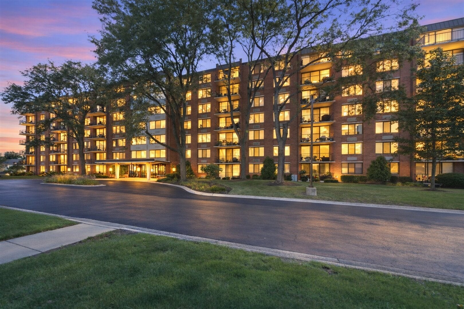 2000 Saint Regis Drive 4H — photo