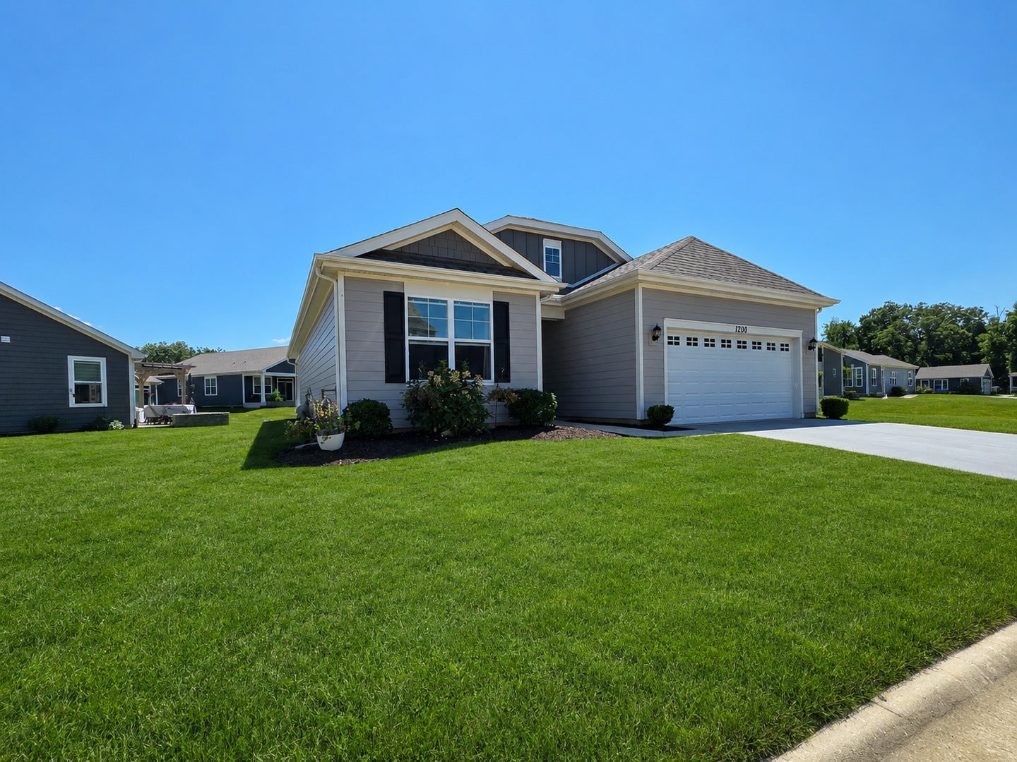 1200 Redtail Circle — photo