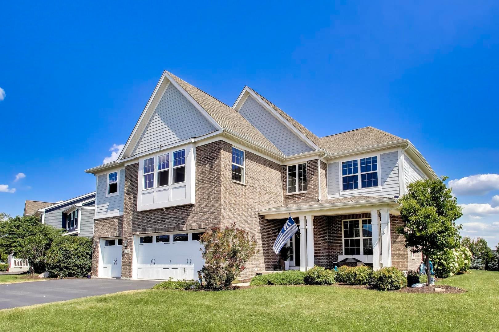 13700 Buchanan Drive — photo
